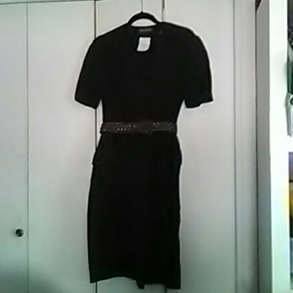 Linen - Picture 1 of 1